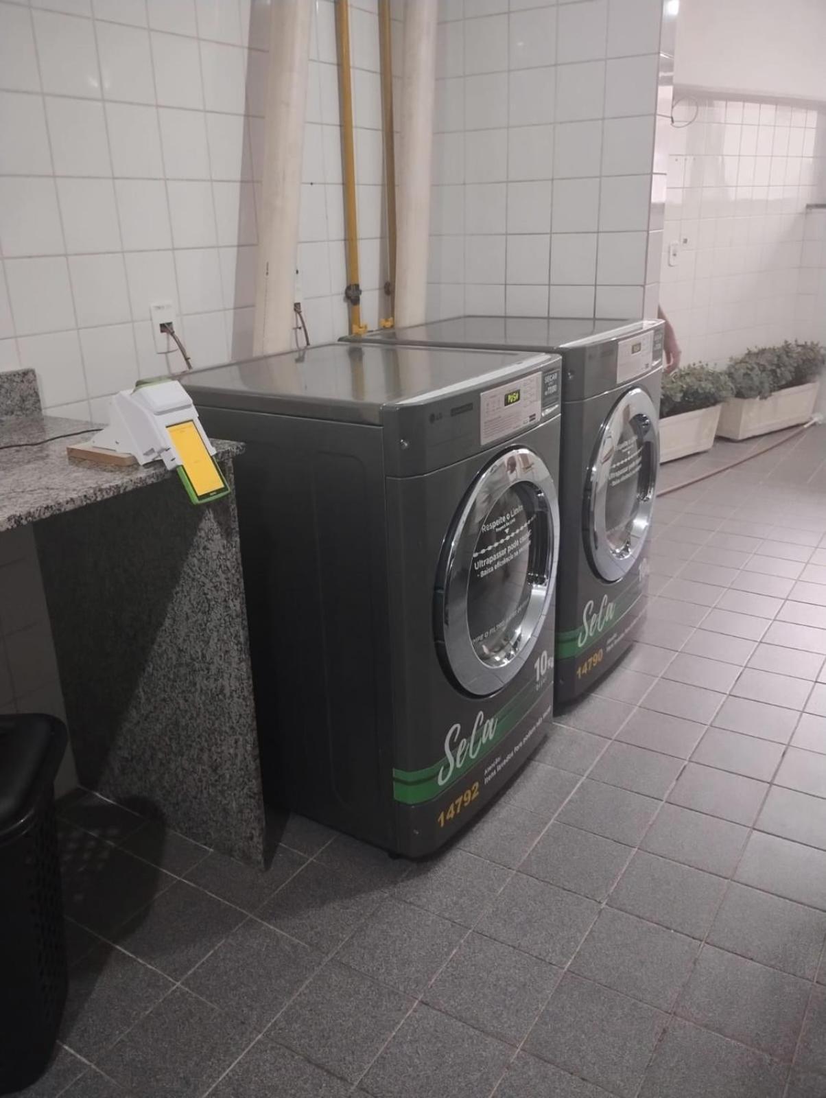 Apartemen Flat Copacabana Mar Piscina E Sauna