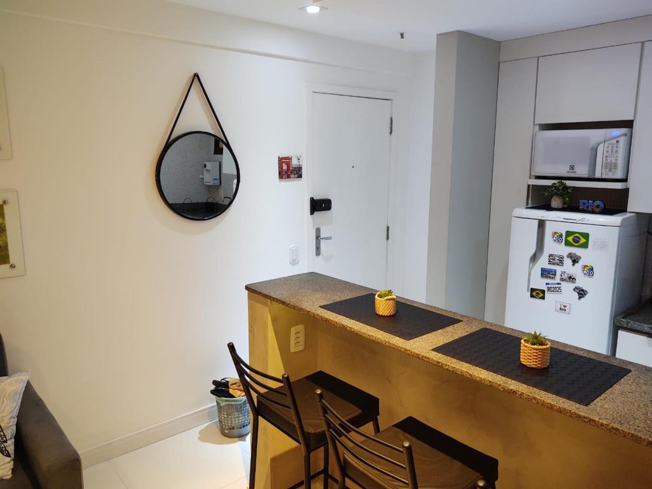 Flat Copacabana Mar Piscina E Sauna *